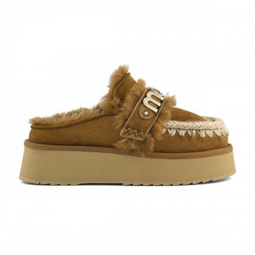 Acquista online Mou platform clog whith strap logo Scarpe Mou 154,00 € paga con PayPal