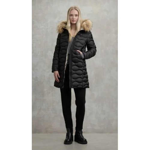 Acquista online Blauer piumino lungo ad onde con pelliccia Giubbotti Blauer 385,00 € paga con PayPal