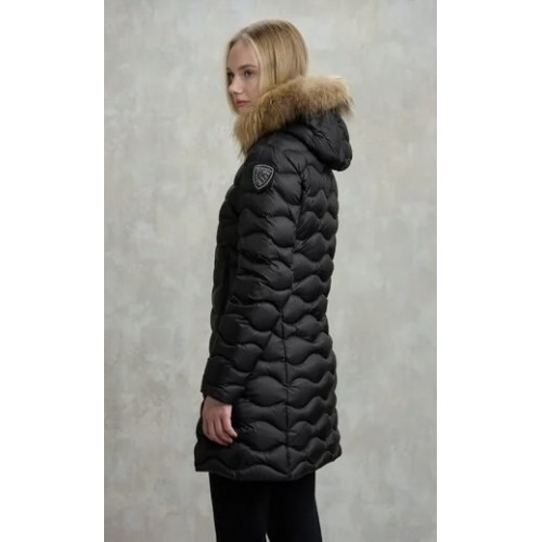 Acquista online Blauer piumino lungo ad onde con pelliccia Giubbotti Blauer 385,00 € paga con PayPal