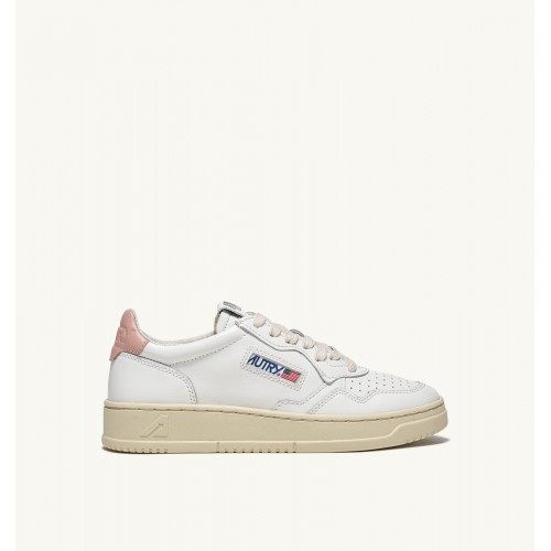Acquista online sneakers medalist low in pelle bianca e rosa Scarpe Autry 150,00 € paga con PayPal