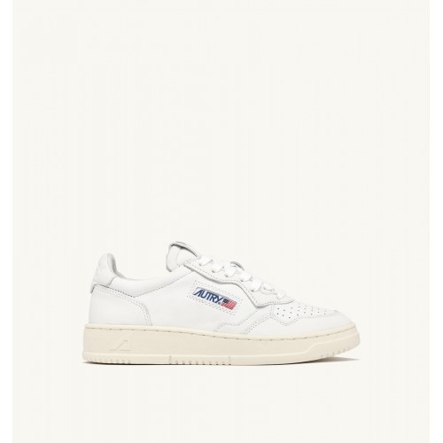 Acquista online Sneakers medalist low in nappa bianca super soft Scarpe Autry 190,00 € paga con PayPal