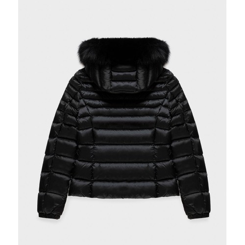 Acquista online Piumino  Refrigiwear mead fur jacket Giubbotti Refrigiwear 349,00 € paga con PayPal