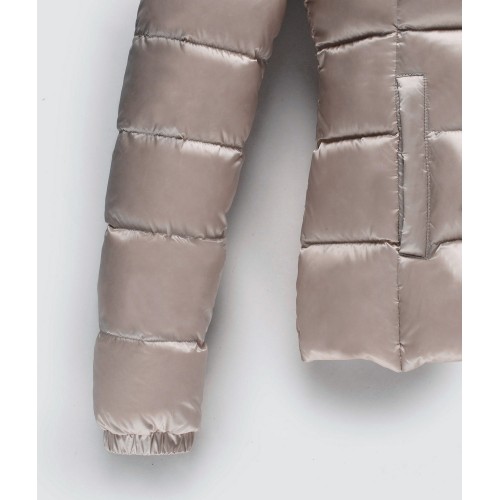 Acquista online Piumino  Refrigiwear mead fur jacket Giubbotti Refrigiwear 349,00 € paga con PayPal